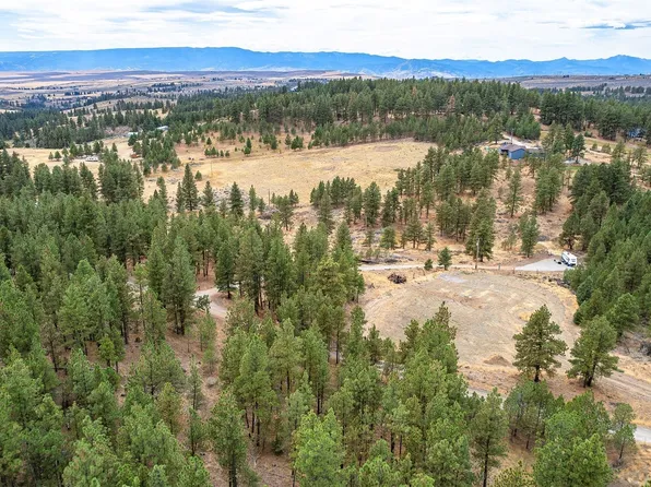 202 Pinewoods Way, East Wenatchee, WA 98802