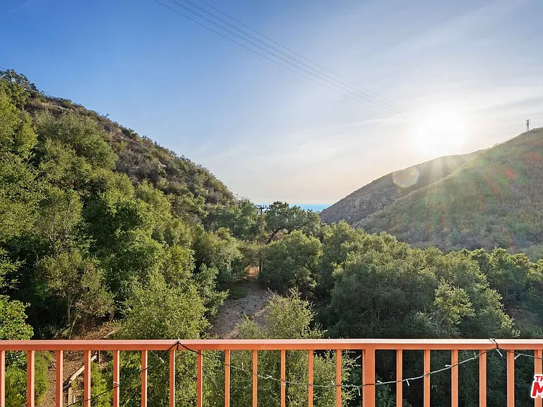 4345 Escondido Trl — Photo 55