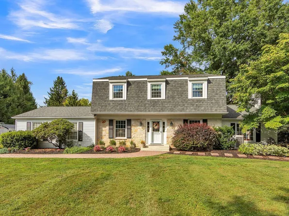 818 Statler Rd, Chadds Ford, PA 19317