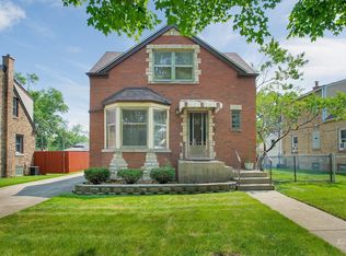 2629 Clarke St, River Grove, IL 60171