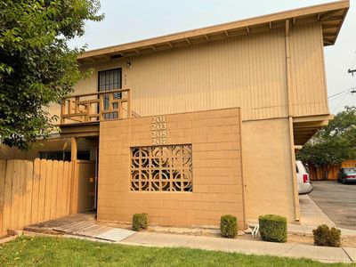 201 W Hamilton Ave, Campbell, CA, 95008