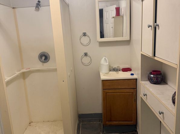 1708 Annie Malone Dr