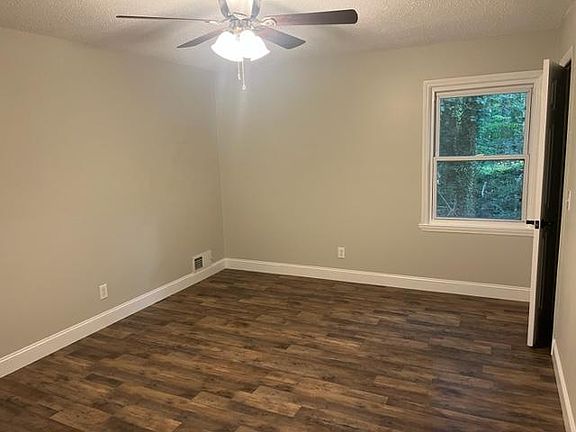 5th image of 5045 Merlin Dr