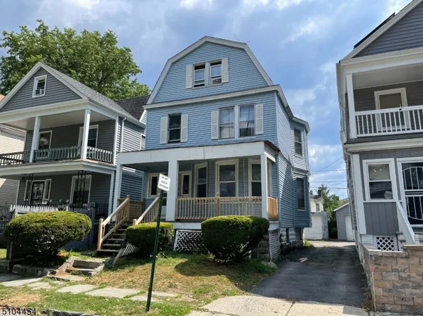 43 Hilton St #1, East Orange City, NJ 07017