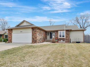 8615 E Mount Vernon Rd, Wichita, KS 67207