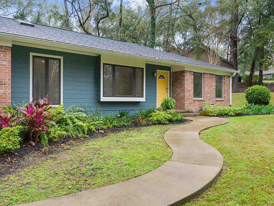 1st image of 4081 Yardley Cir