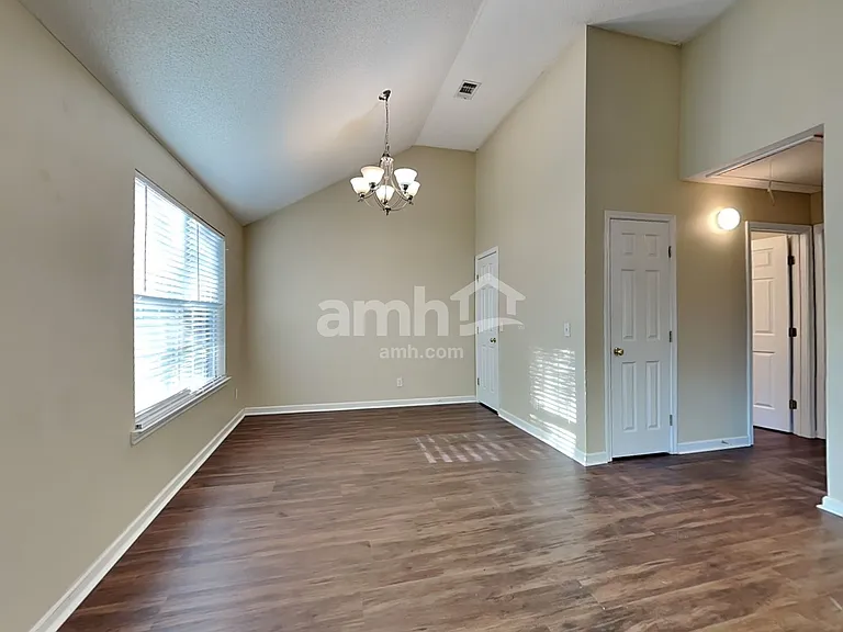 174 Fontenot Dr — Photo 7