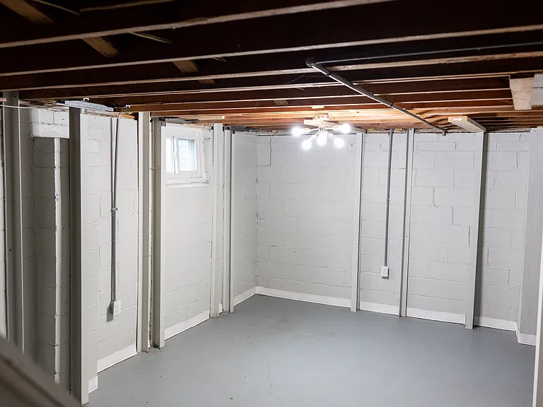 5440 Sherwood Dr — Photo 29