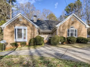 2651 Leeshire Ct, Tucker, GA 30084