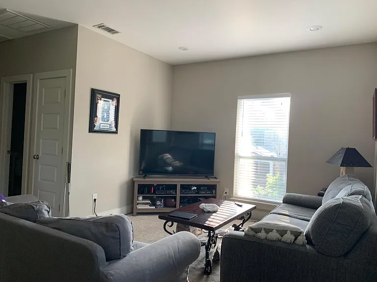 5411 Miller Ave #GARAGE — Photo 7