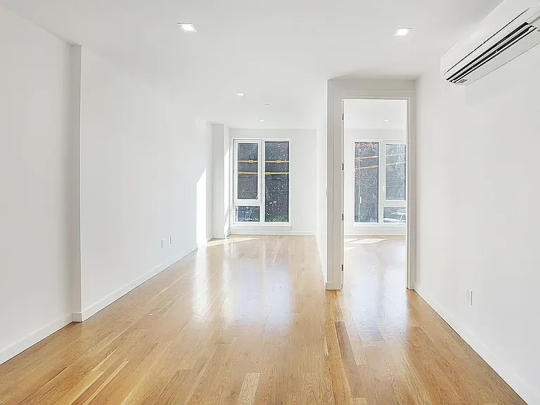 138-25 Barclay Ave #111 — Photo 20