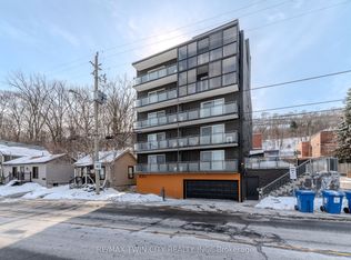 200 Charlton Ave E #303, Hamilton, ON L8N 1Z1