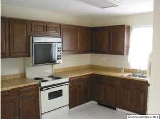 533A Warwick Ct, Manchester, NJ 08759