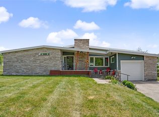810 Adair St, Adair, IA 50002