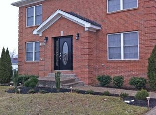 7004 Feyhurst Dr, Louisville, KY 40258