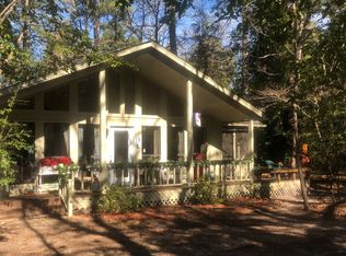 230 Woodfern Gln, Holly Lake Ranch, TX 75765
