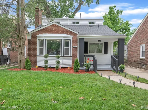 17160 Glastonbury Rd, Detroit, MI 48219