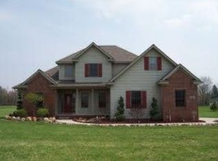 4967 Deer Field Mdws, Almont, MI 48003