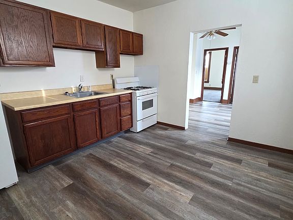 5th image of 1411 Lincoln Ave #1413