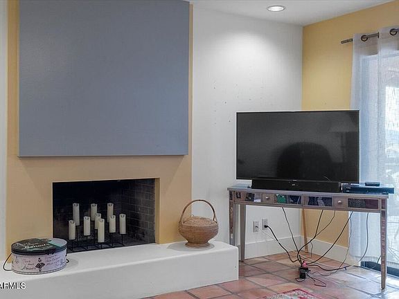 4th image of 15845 E El Lago Blvd