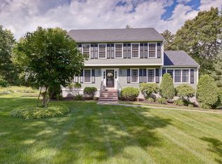 18 Longwood Dr, Hopkinton, MA 01748