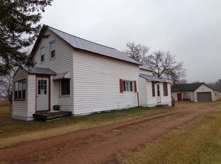 516 Grand Ave W, Rosholt, WI 54473