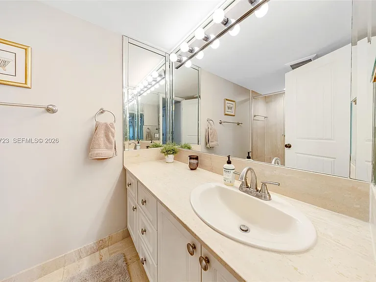 1201 S Ocean Dr #1903S — Photo 27