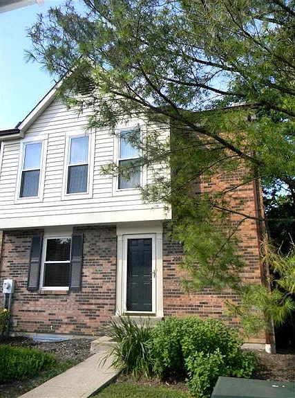 1st image of 2066 Stratford Ct