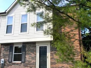 2066 Stratford Ct, Loveland, OH 45140