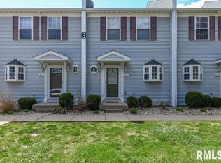 3321 King James Rd, Peoria, IL 61615