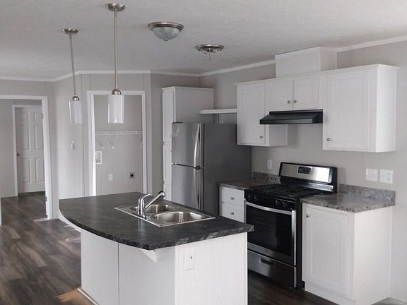 2nd image of 2575 W Martin Luther King Blvd Lot F20