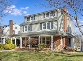 70 Overlook Ter, Nutley, NJ 07110