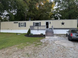 466 Elk Mills Rd, Elkton, MD 21921