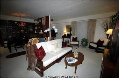 Green Mountain Living Room