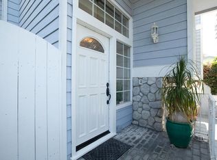 402 N Gertruda Ave #B, Redondo Beach, CA 90277