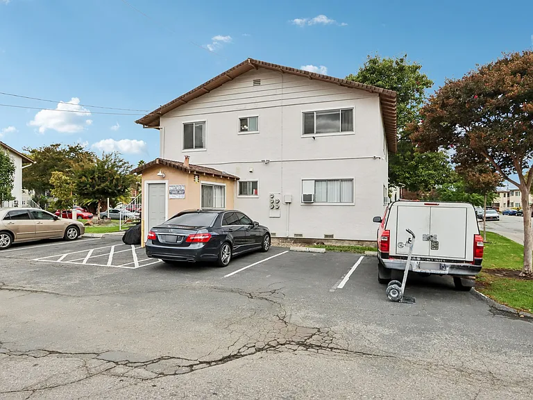 2234 Ellena Dr #2 — Photo 17