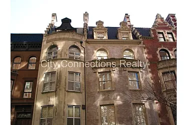 Rented by City Connections Realty