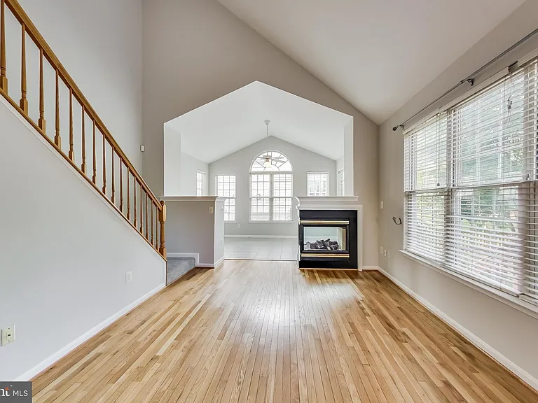 43537 Clivedon Ct — Photo 12