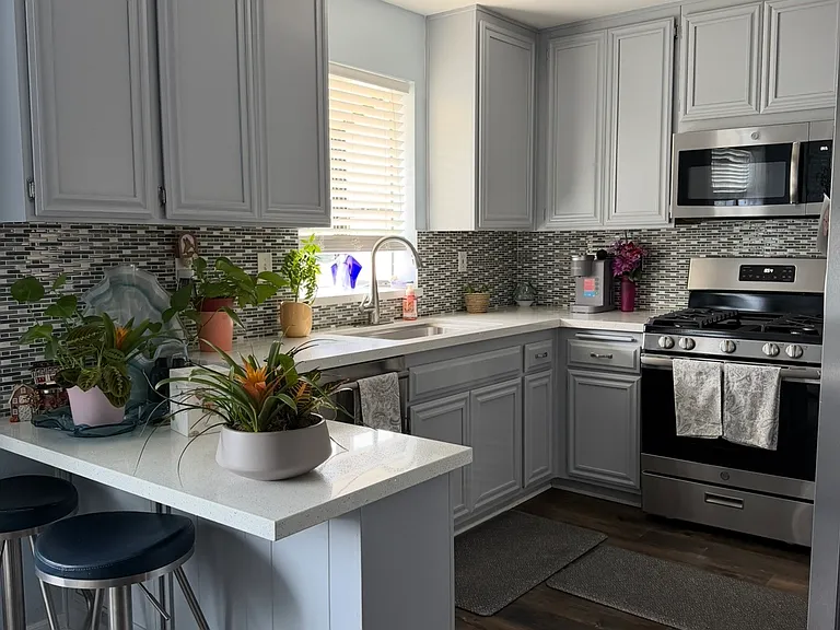 21237 Lassen St #2 — Photo 13
