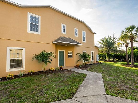 2nd image of 13147 Kings Crossing Dr