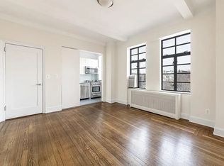 10 Sheridan Sq APT 2E, New York, NY 10014
