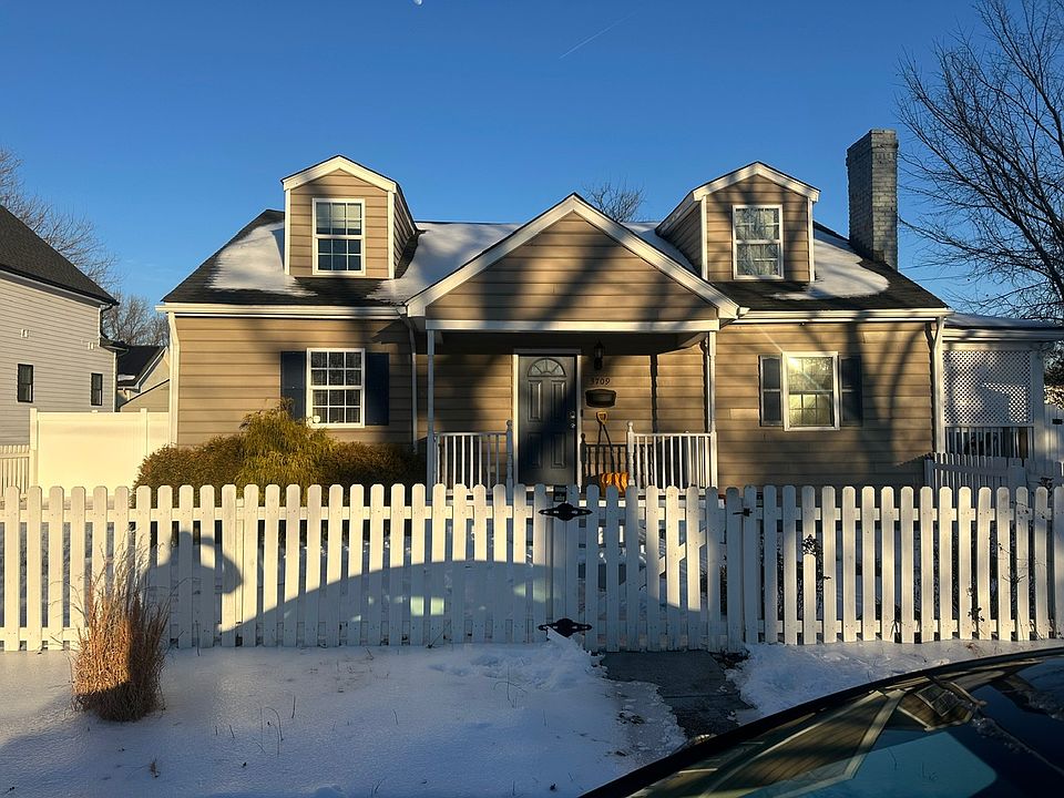 1st image of 3709 Loudon St