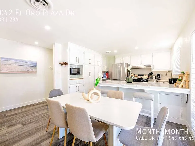 9042 El Oro Plaza Dr — Photo 9