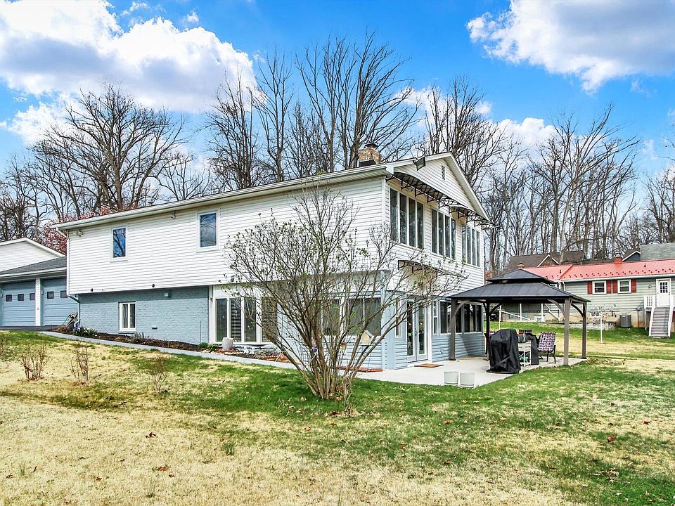 1st image of 478 Lake Meade Dr