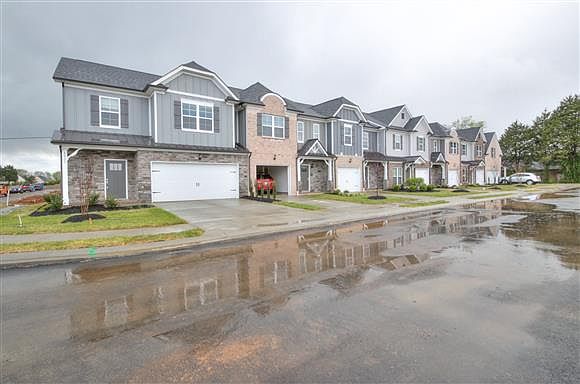 1st image of 1729 Lone Jack Ln