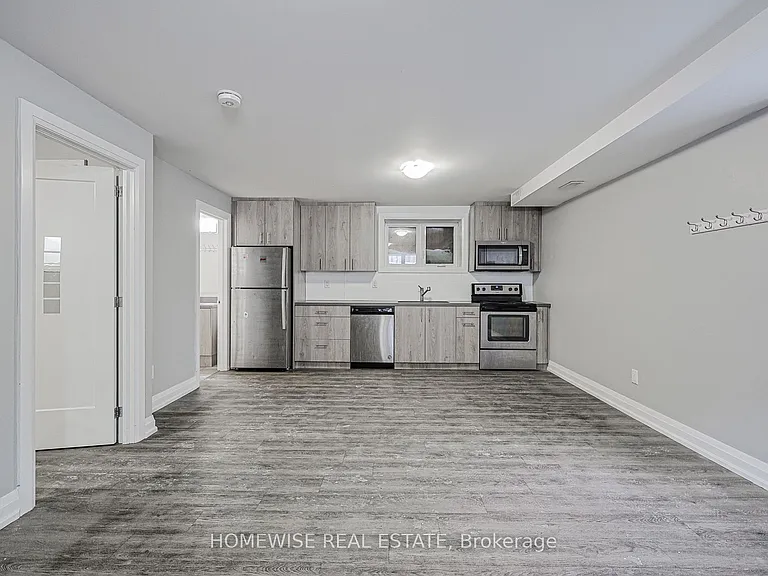 814 Glencairn Ave #B01 — Photo 1