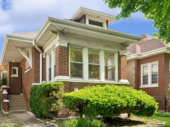 2930 W Giddings St, Chicago, IL 60625