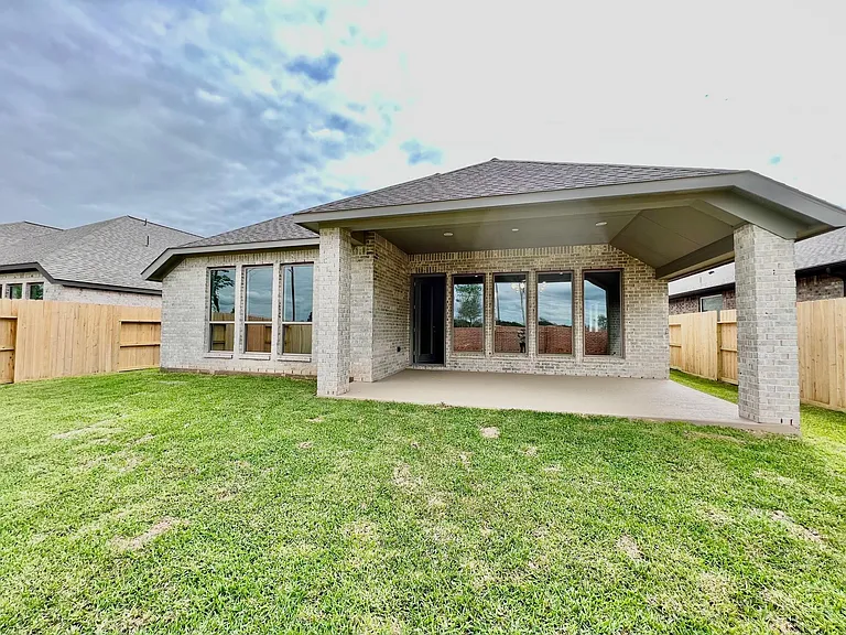 1351 Park Path Dr — Photo 11