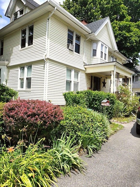 58 Fruit St, Worcester, MA 01609 Zillow