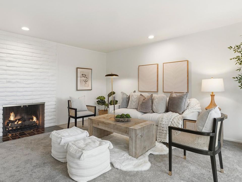 1st image of 81 Del Mesa Carmel